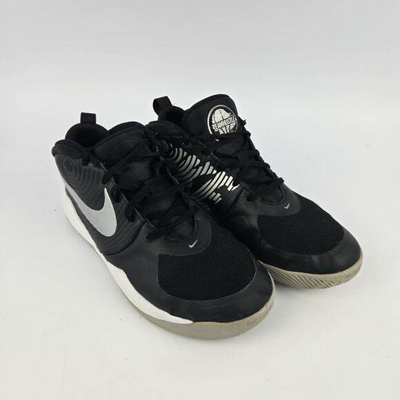Nike Other - Nike Shoes Boys Size 6.5 Team Hustle D9 Basketball Sneaker Black Mid Top